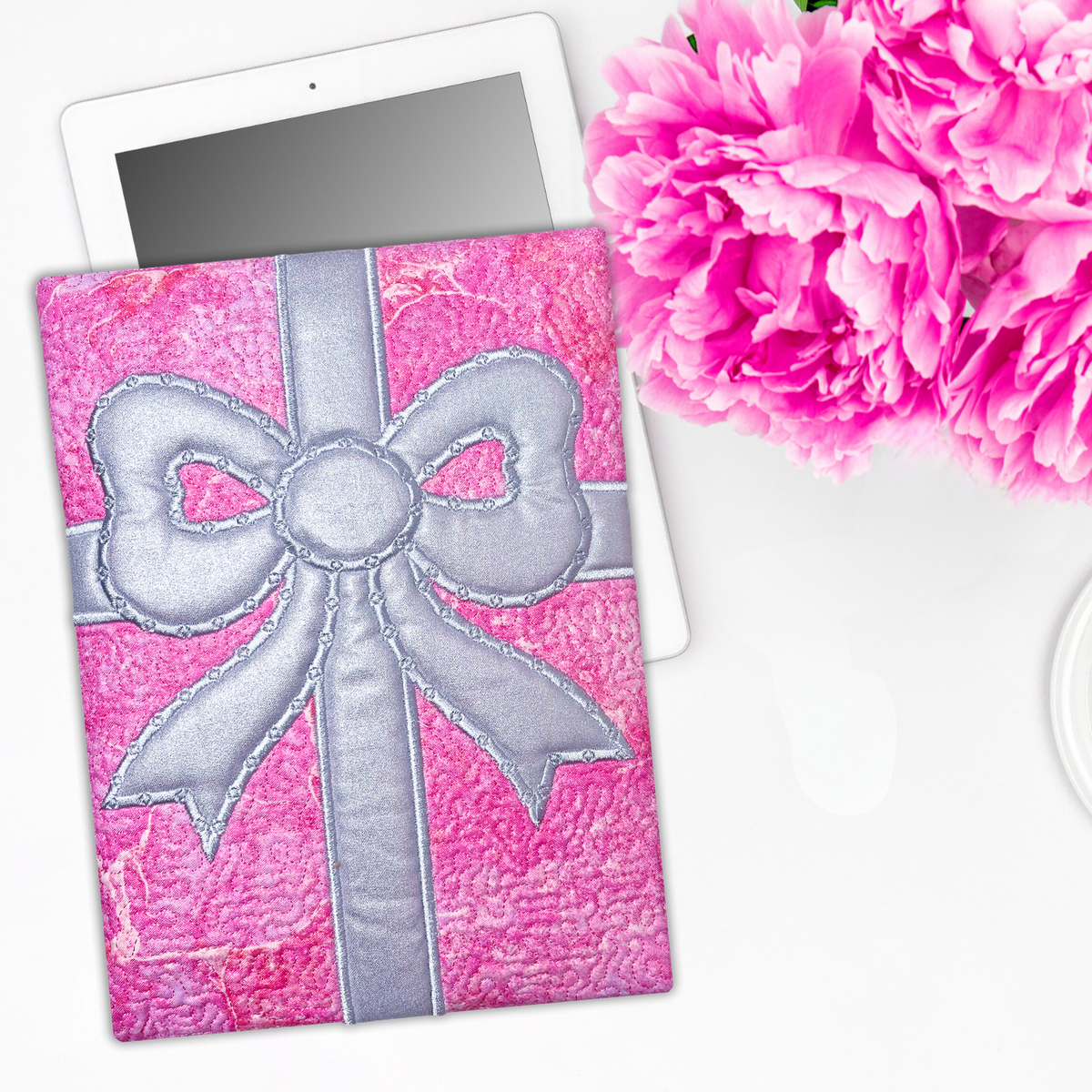 Bow Book, Bible, and Tablet Sleeves In the Hoop