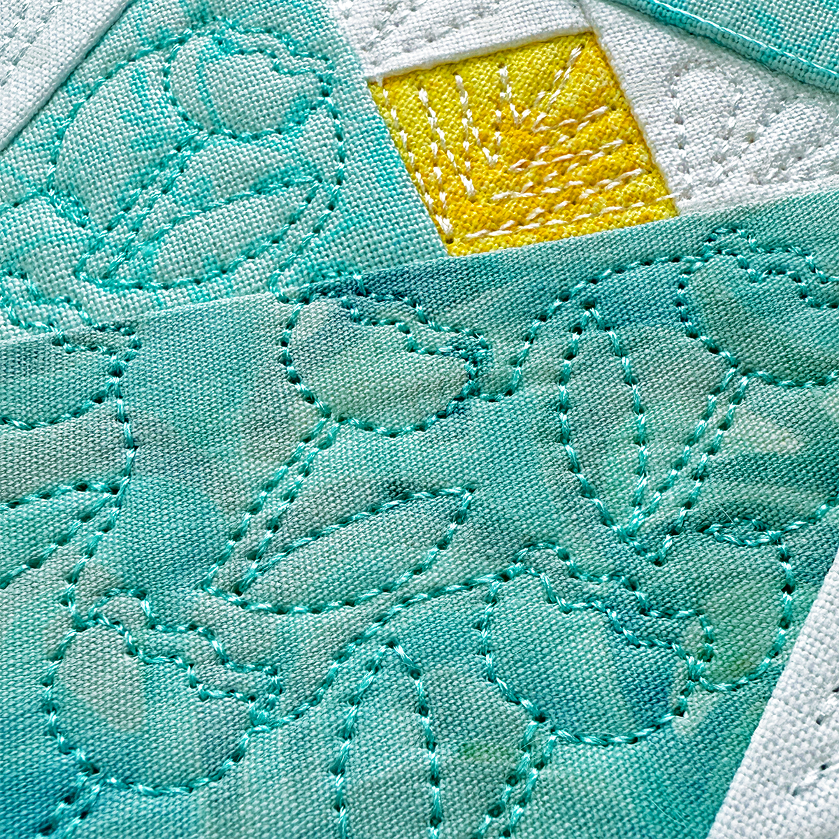 Tulip Towel Toppers In-the-Hoop Machine Embroidery Design Set