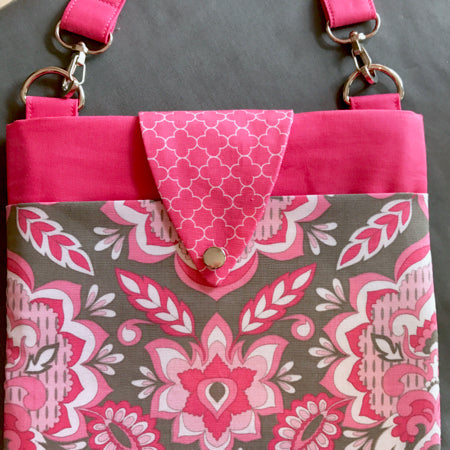 Bella Bow Crossbody Bags In the Hoop Machine Embroidery Design
