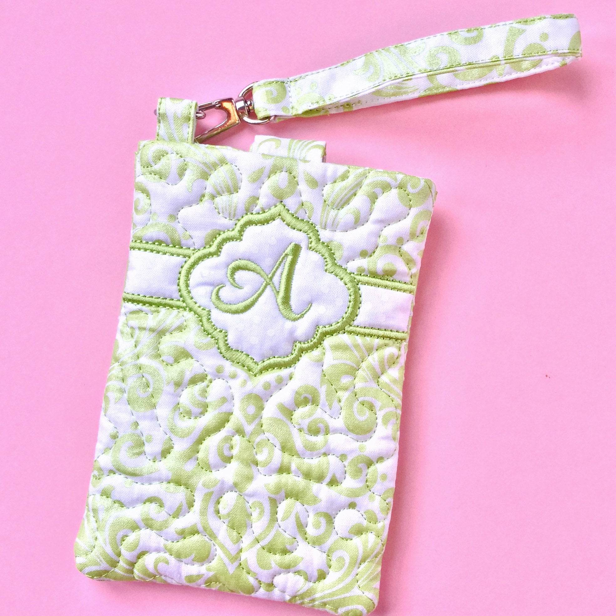 Chloe Wristlet Phone Case In the Hoop Machine Embroidery - PicklePie Designs Chloe Wristlet Phone Case In the Hoop Machine Embroidery - PicklePie Designs