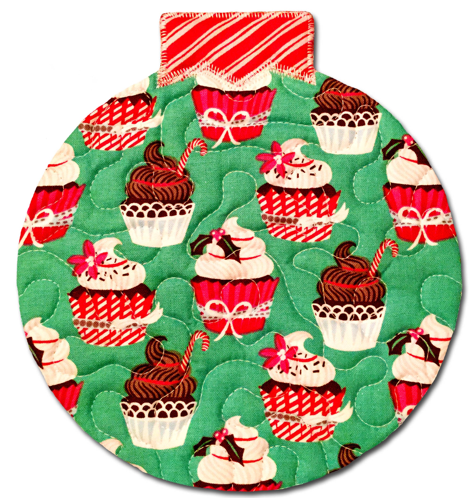 Quilted Christmas Ornament Hot Pad in the hoop machine embroidery design